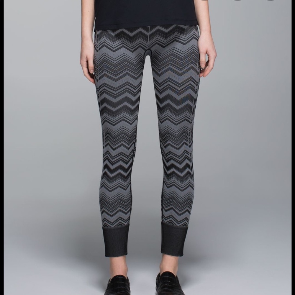 Lululemon Ebb To Street Pant Size 10 NWT